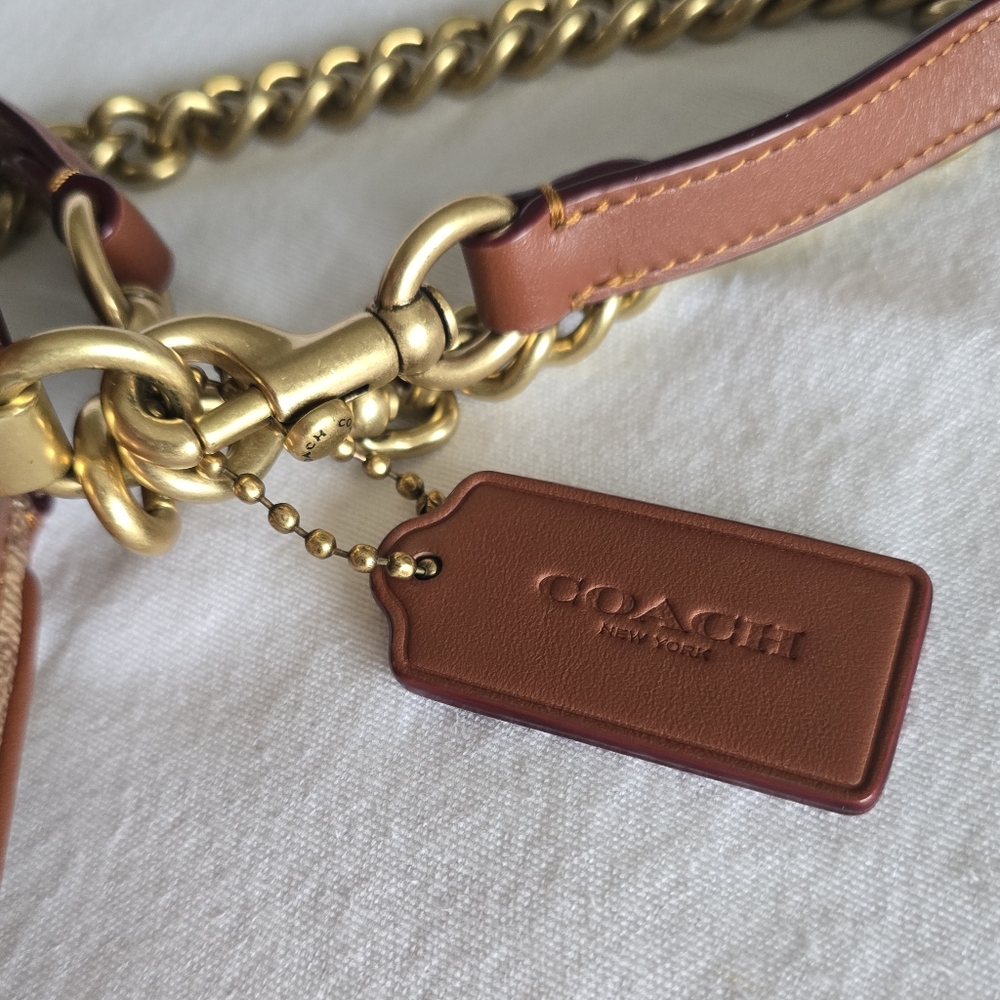 Coach Cassie 19 Crossbody โ Signature Canvas + Leather โ 3 Straps EUC - Picture 4 of 16